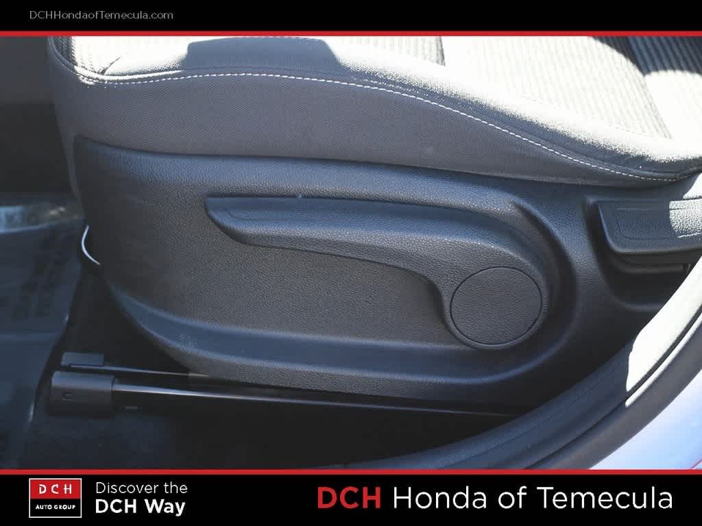 Thumbnail: 2017 Kia Niro - 17