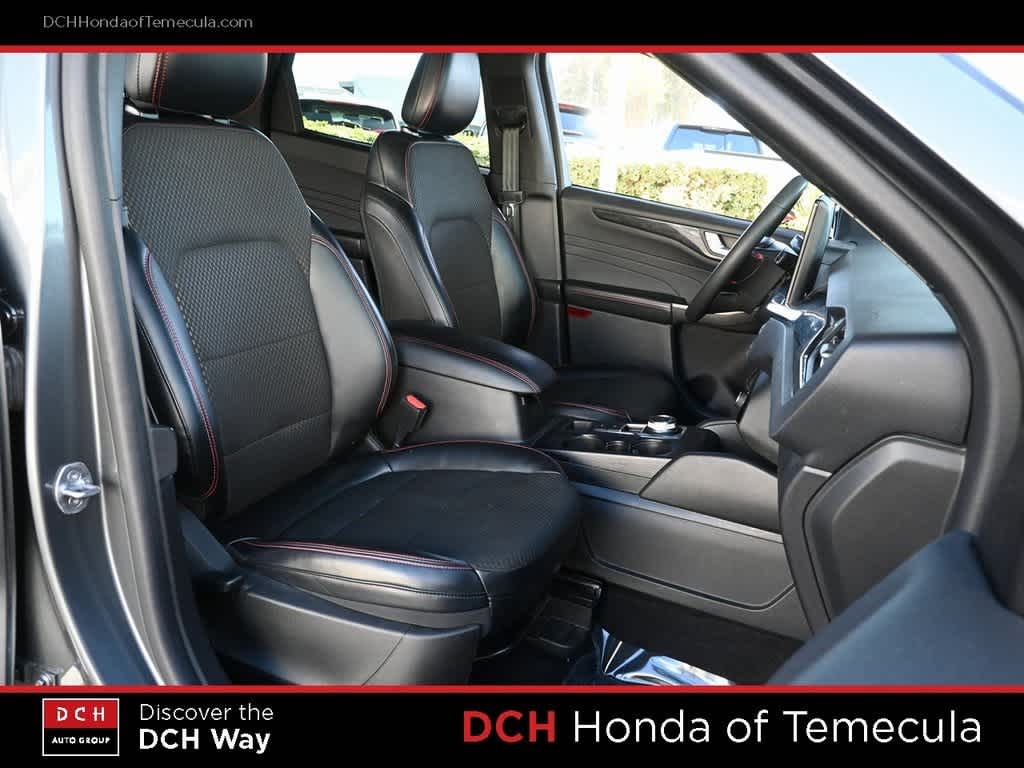 Thumbnail: 2023 Ford Escape - 21