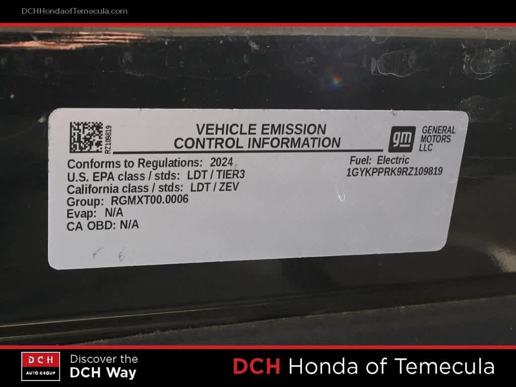 Thumbnail: 2024 Cadillac Lyriq - 9