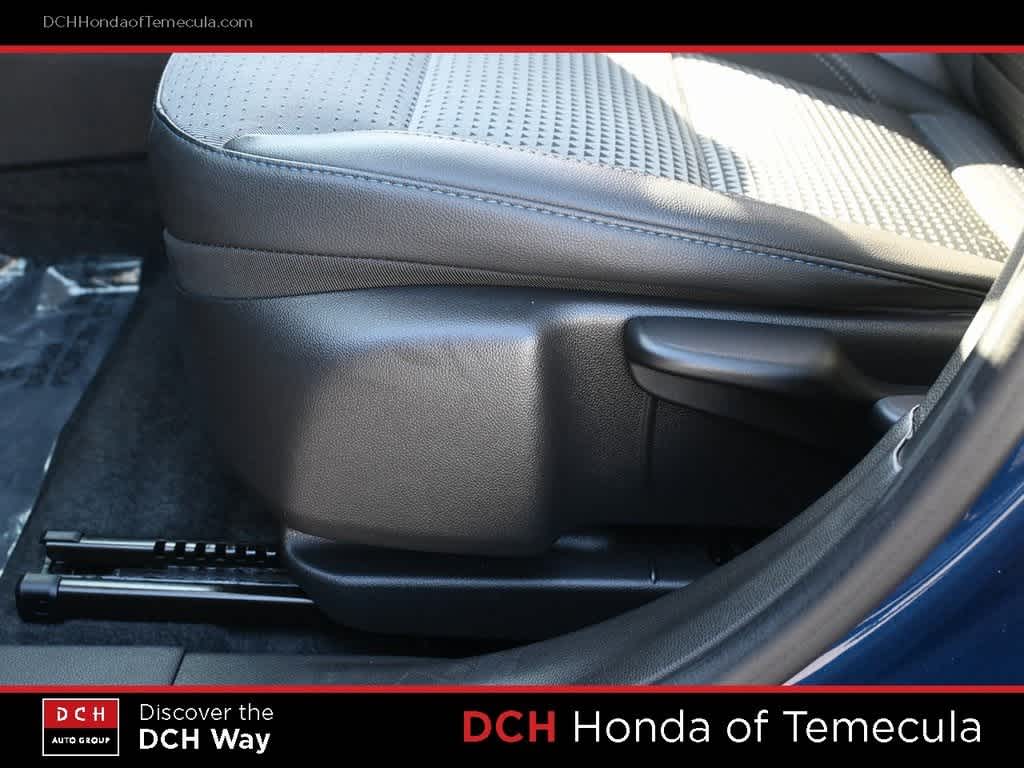 Thumbnail: 2024 Chevrolet Trax - 17