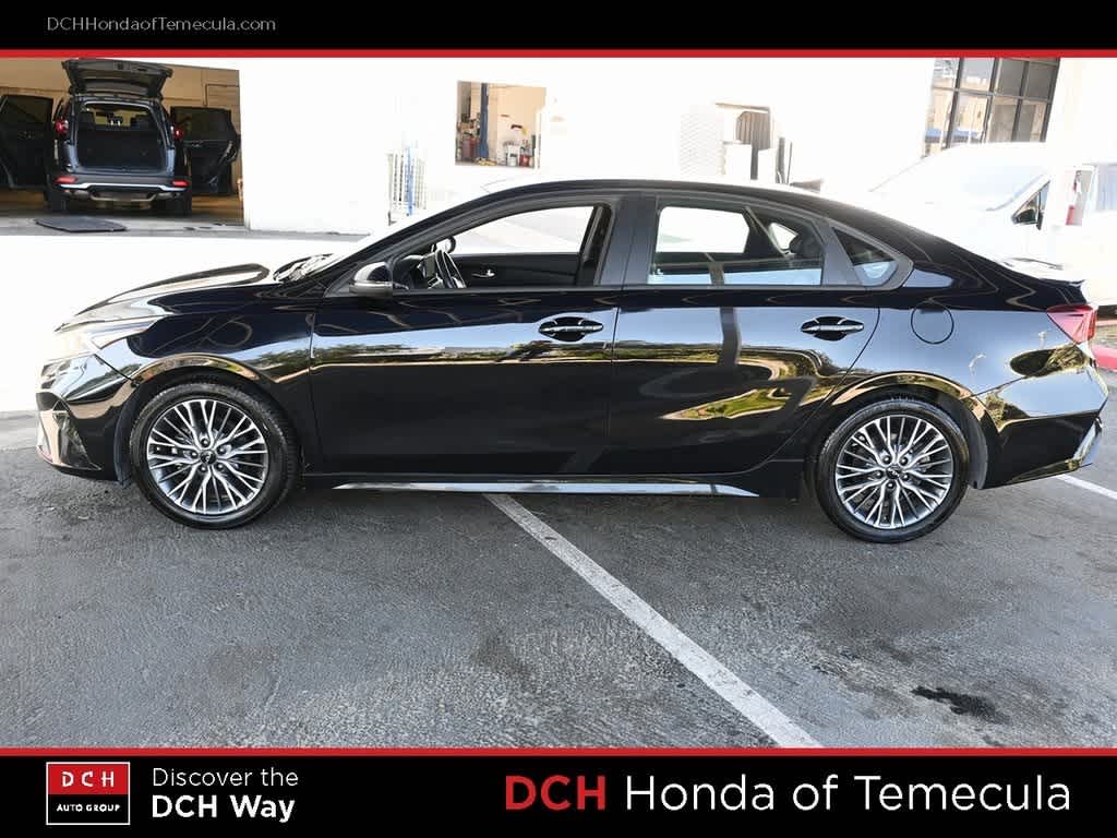 2022 Kia Forte GT-Line 4