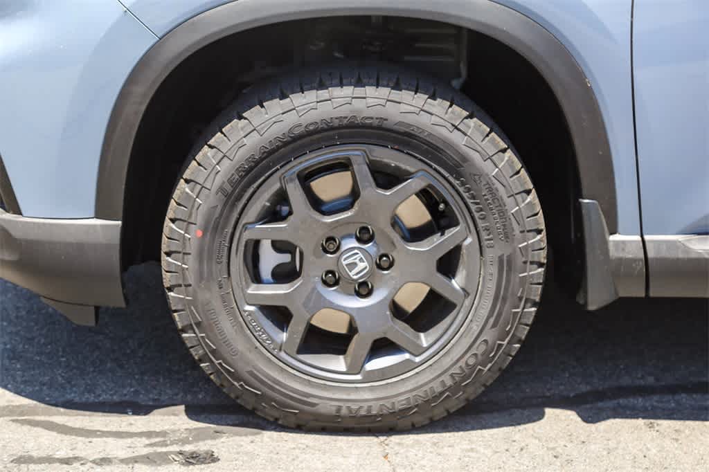 Thumbnail: 2025 Honda Pilot - 10