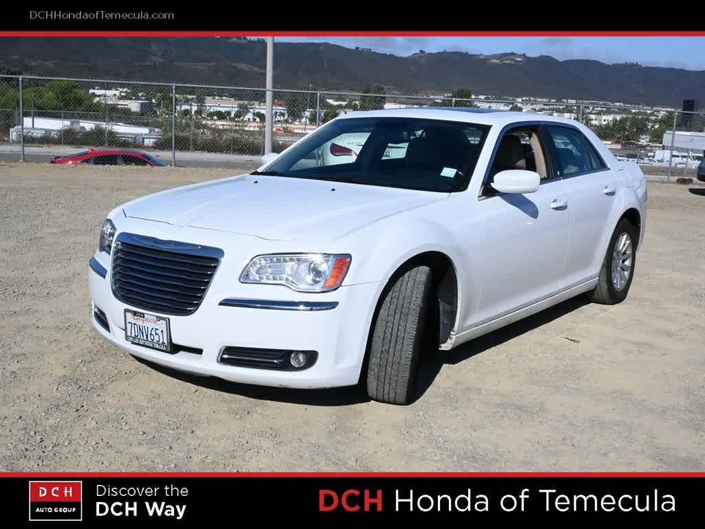 Thumbnail: 2013 Chrysler 300 - 1