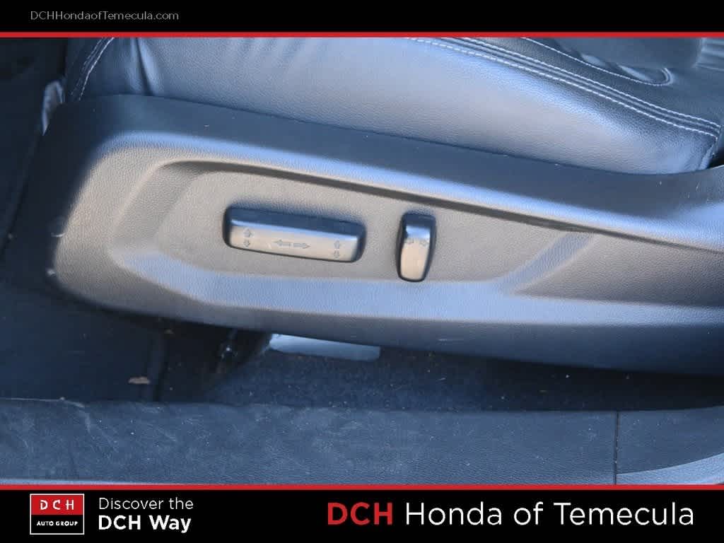 Thumbnail: 2018 Honda Clarity - 16