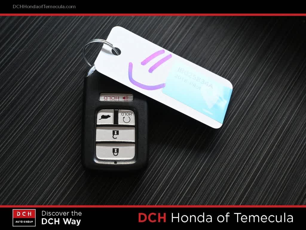 Thumbnail: 2018 Honda Pilot - 15