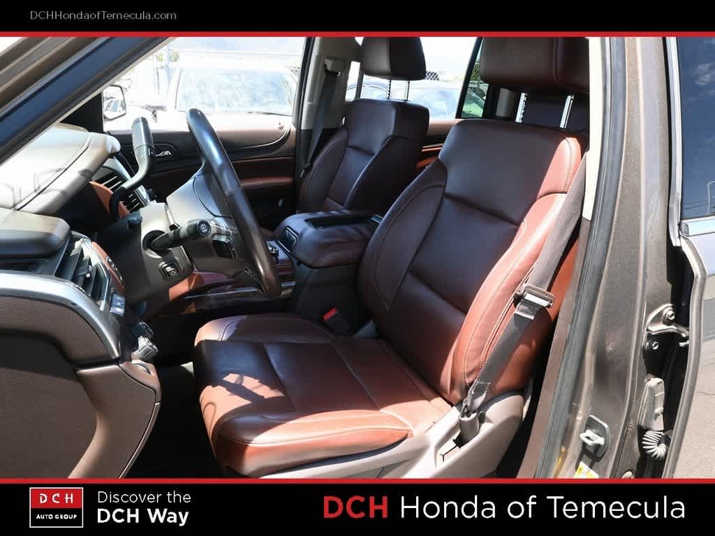 Thumbnail: 2016 Chevrolet Suburban - 18