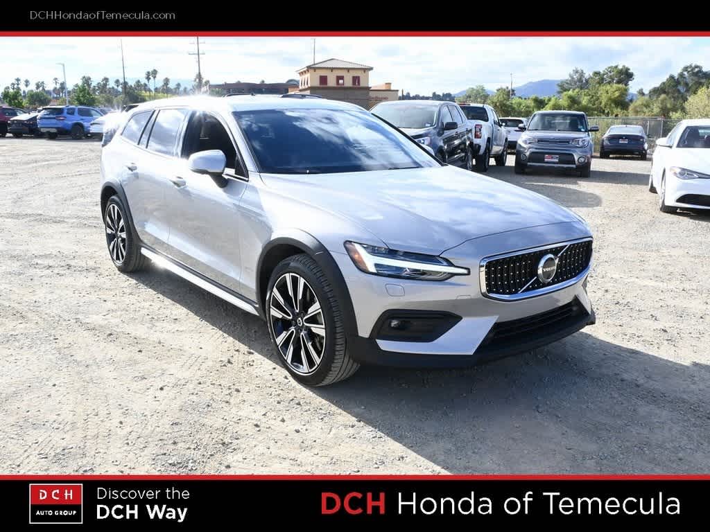 Thumbnail: 2024 Volvo S60 - 3
