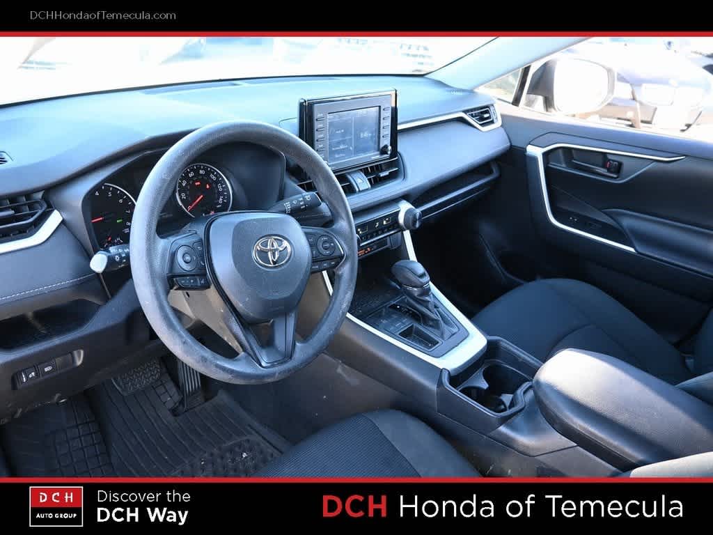 Thumbnail: 2020 Toyota RAV4 - 8