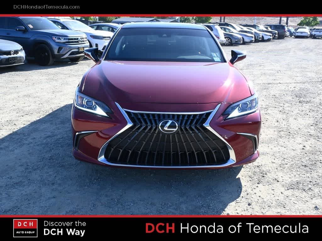 Thumbnail: 2022 Lexus ES - 2