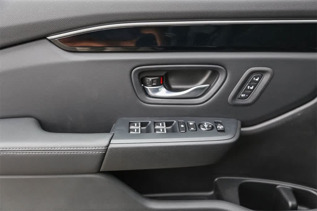 Thumbnail: 2025 Honda Pilot - 23