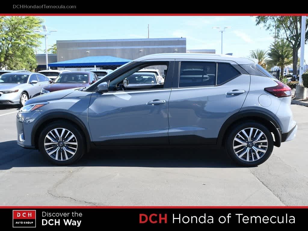 Thumbnail: 2022 Nissan Kicks - 4