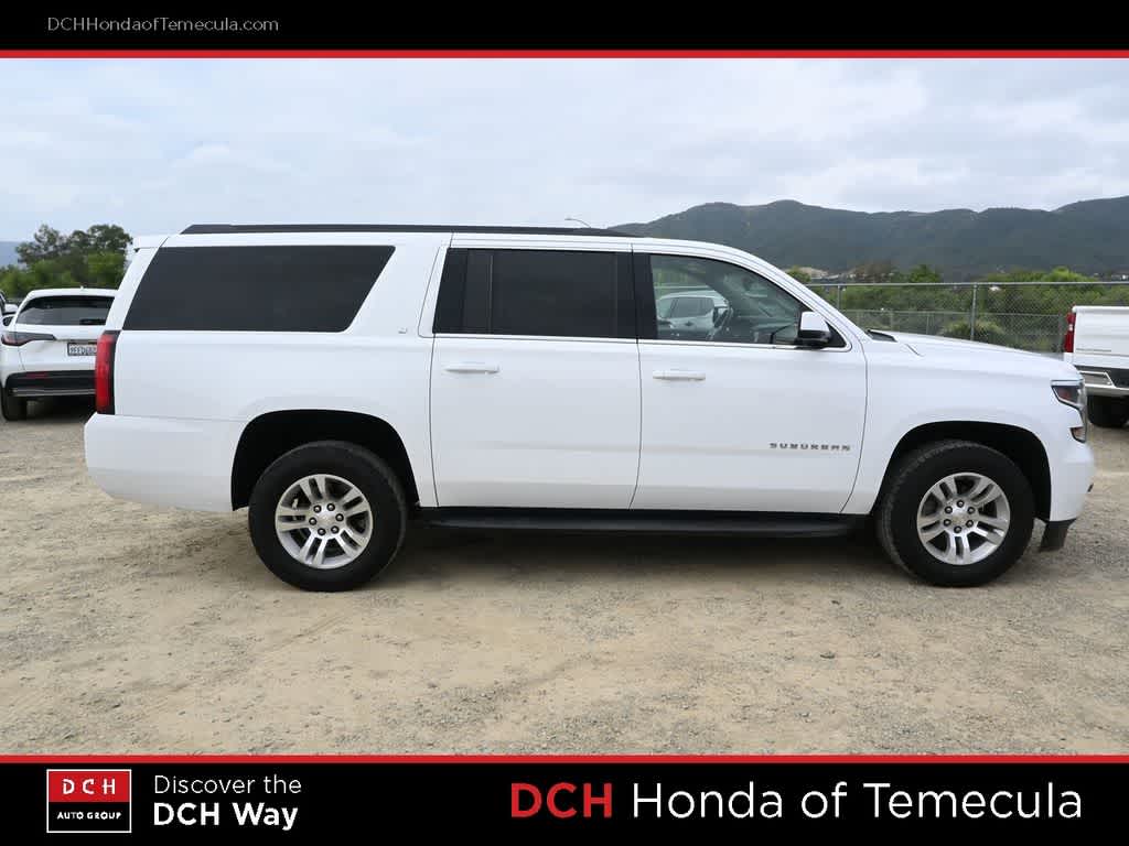 Thumbnail: 2019 Chevrolet Suburban - 5