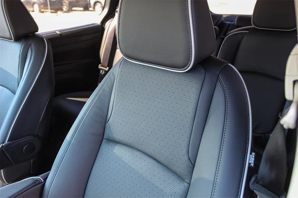 Thumbnail: 2026 Honda Odyssey - 25