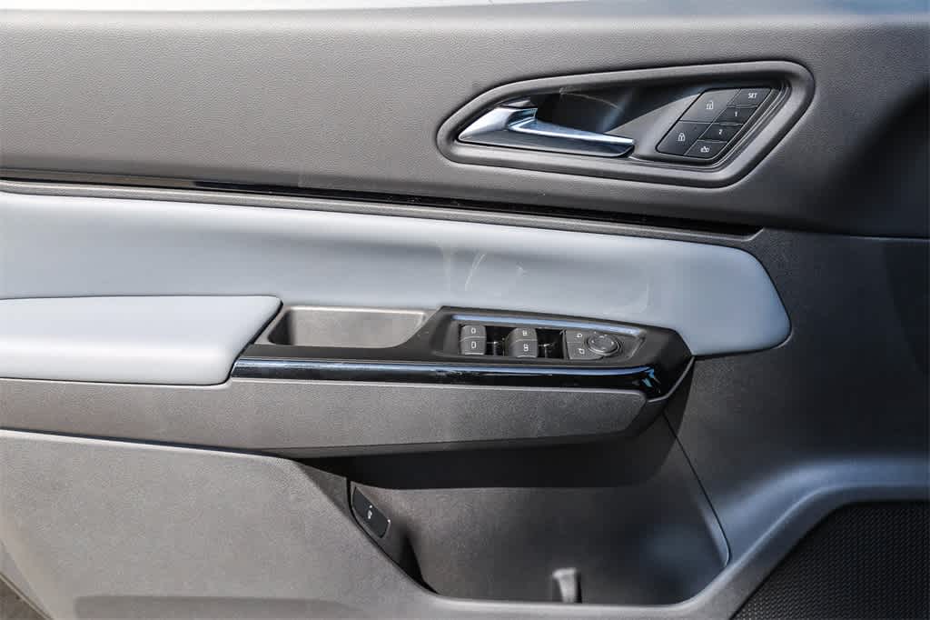 Thumbnail: 2026 Honda Prologue - 25