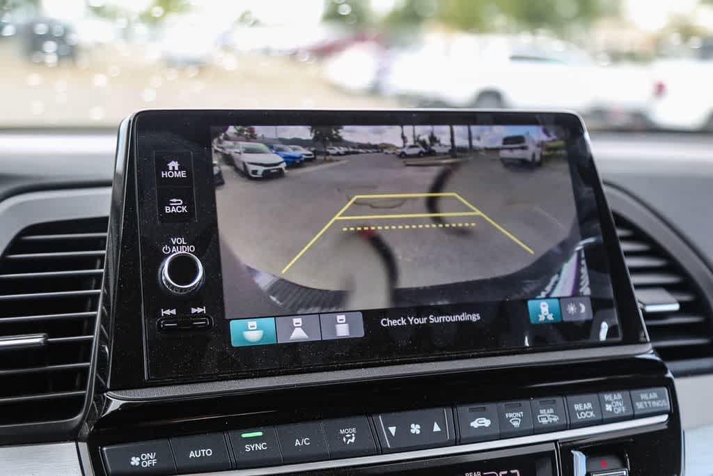 Thumbnail: 2026 Honda Odyssey - 26