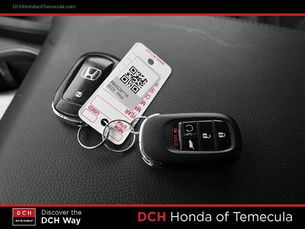 Thumbnail: 2023 Honda Pilot - 14