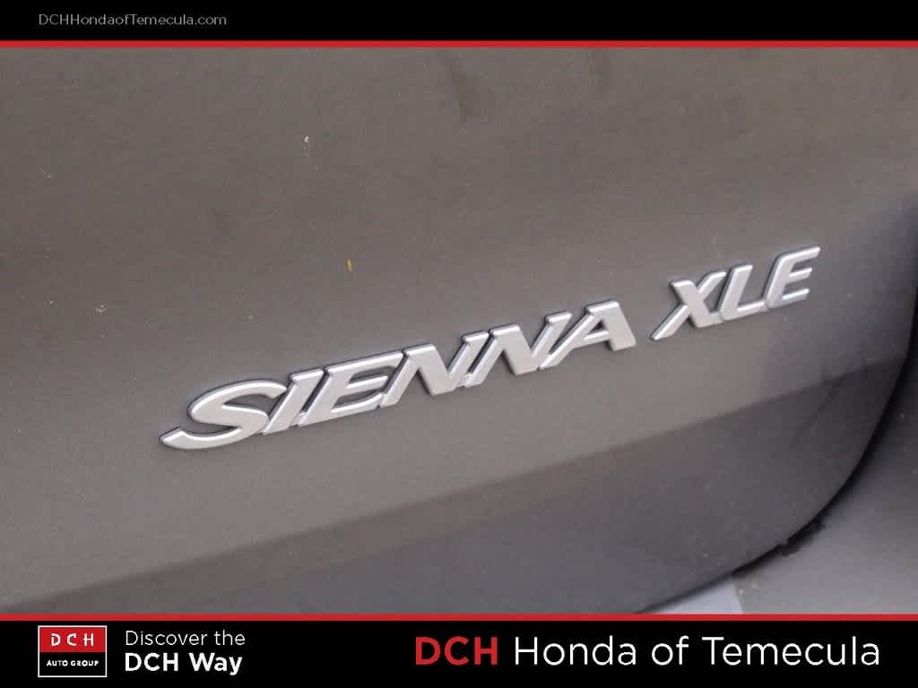 2005 Toyota Sienna XLE 7