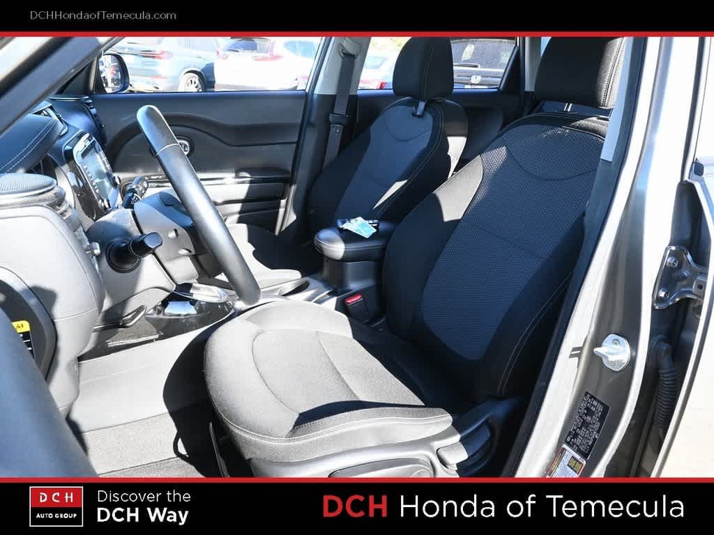 Thumbnail: 2019 Kia Soul - 17