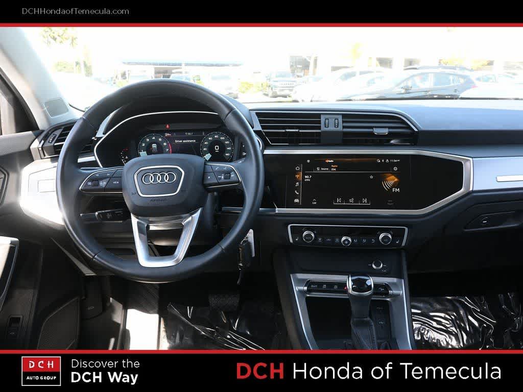 Thumbnail: 2024 Audi Q3 - 8