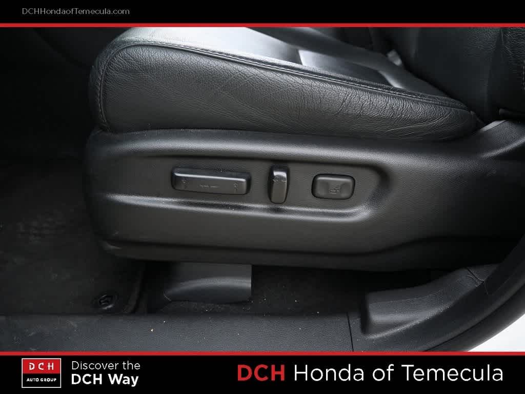 Thumbnail: 2021 Honda Pilot - 16