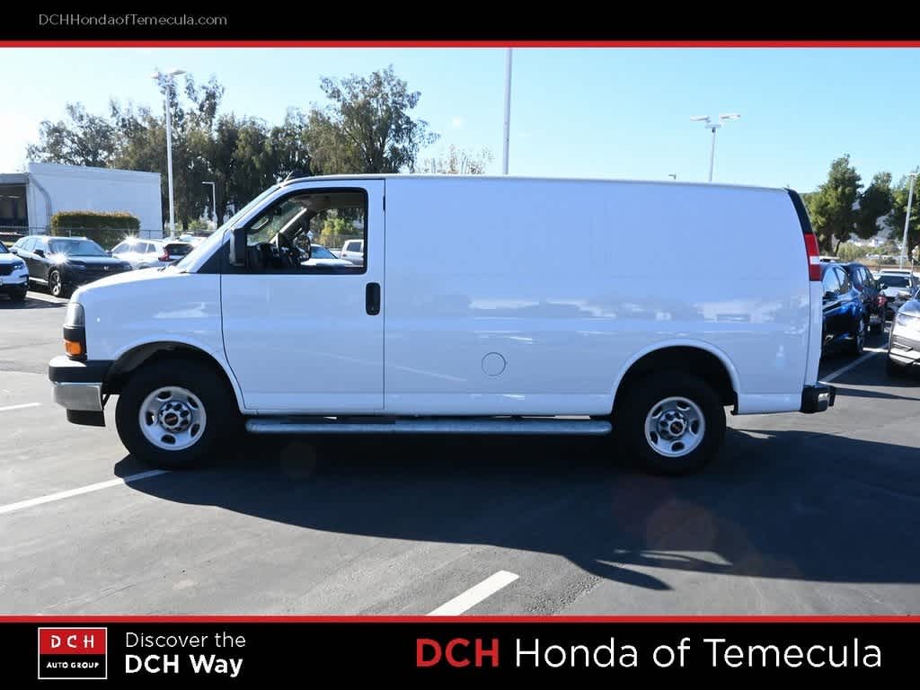 Thumbnail: 2024 GMC Savana - 4
