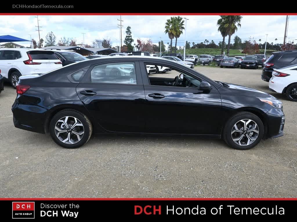 Thumbnail: 2020 Kia Forte - 5