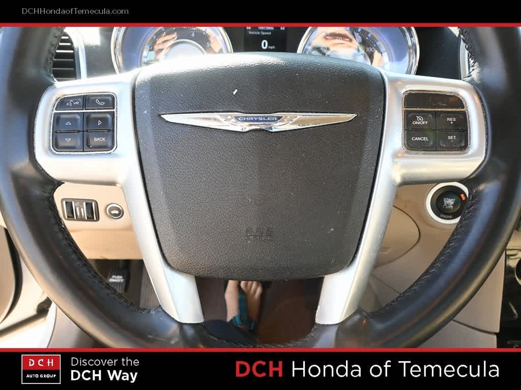 Thumbnail: 2013 Chrysler 300 - 9