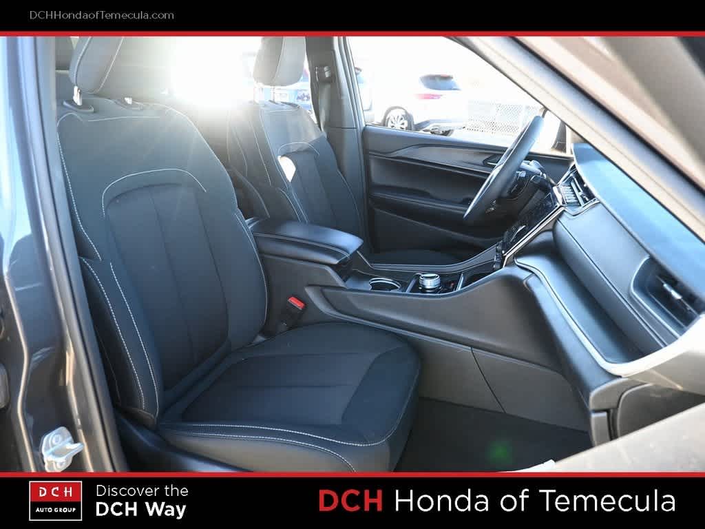 Thumbnail: 2024 Jeep Grand Cherokee L - 19