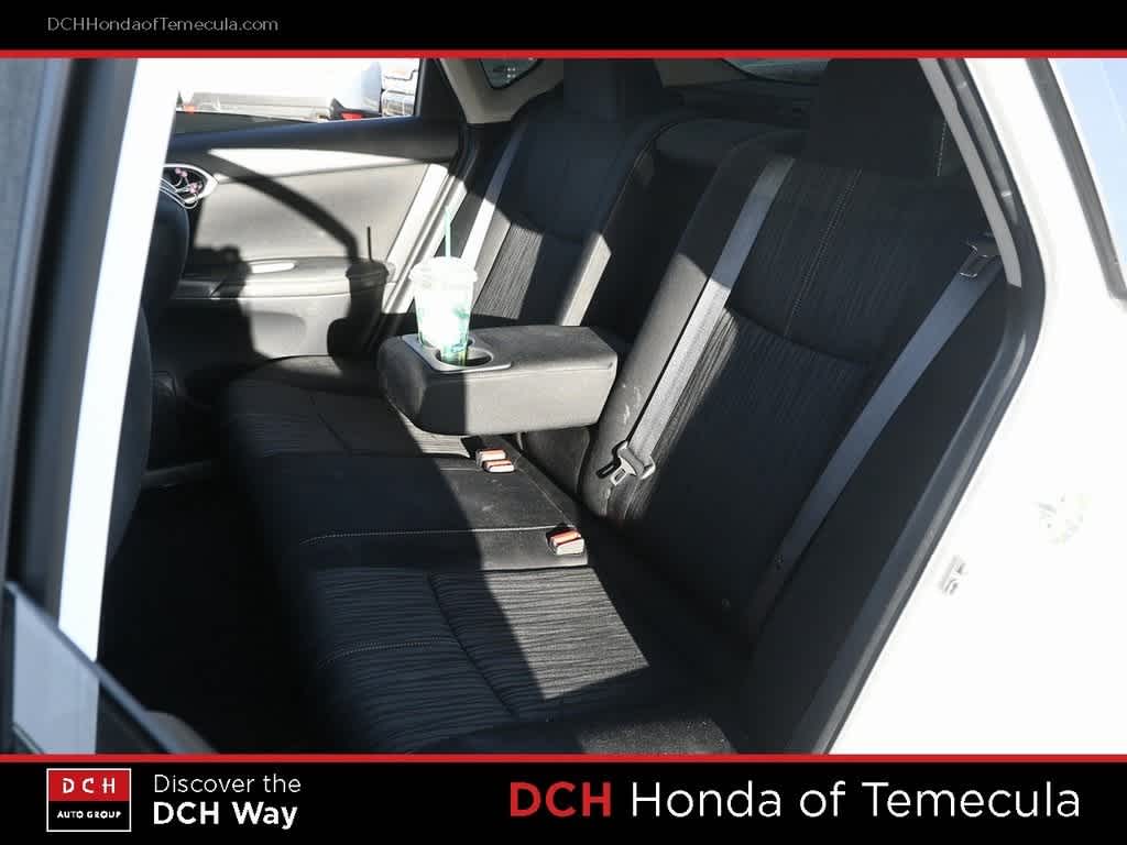 Thumbnail: 2017 Nissan Sentra - 18