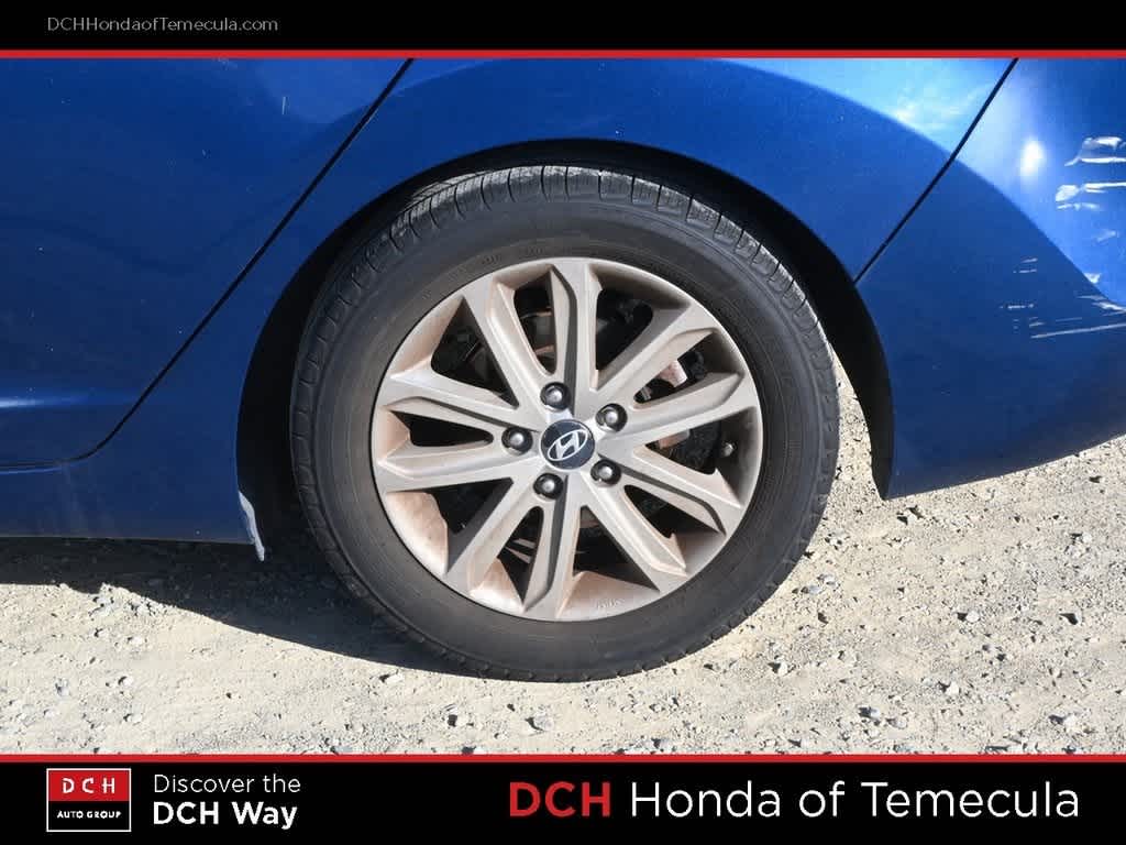 Thumbnail: 2016 Hyundai Elantra - 22