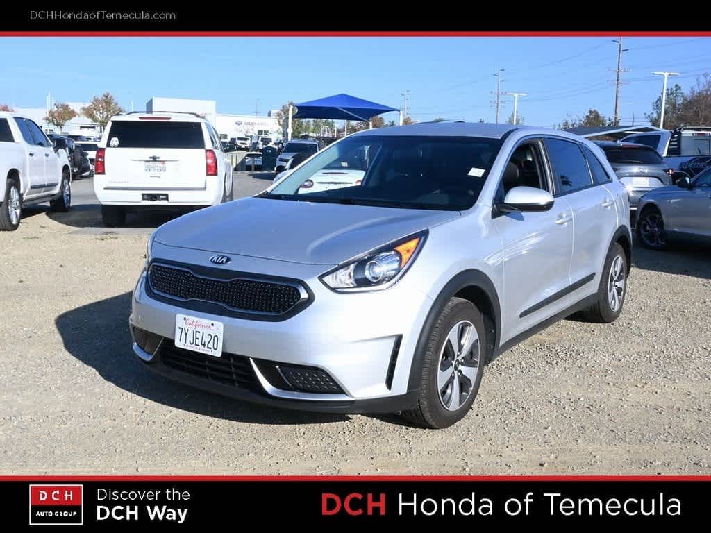 Used 2017 Kia Niro FE SUV