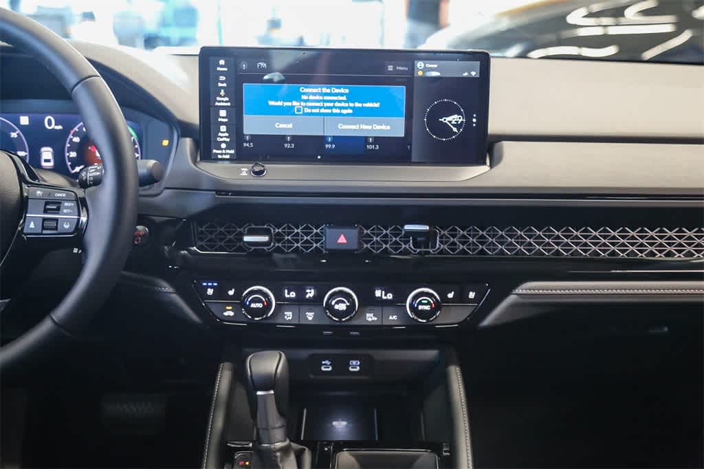 2025 Honda Accord Touring 15