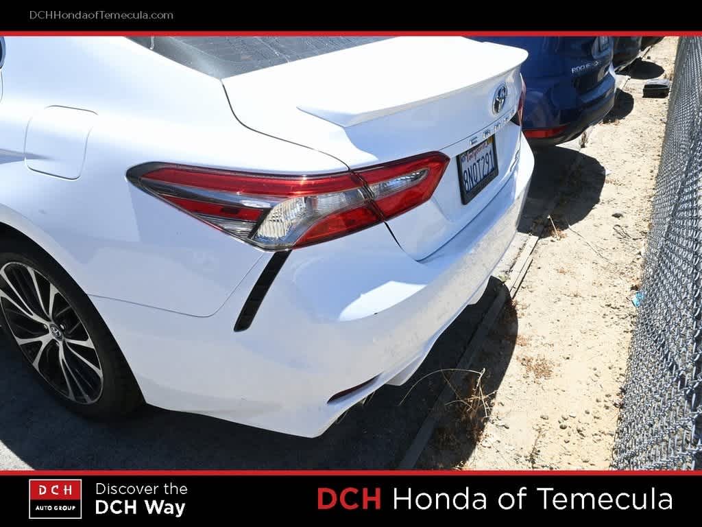 Thumbnail: 2019 Toyota Camry - 5