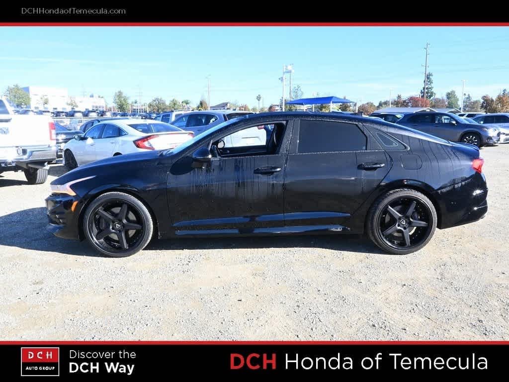 2021 Kia K5 GT photo 2