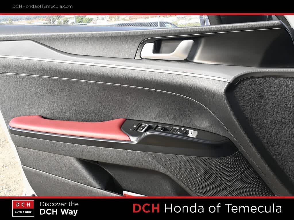 Thumbnail: 2022 Kia K5 - 15