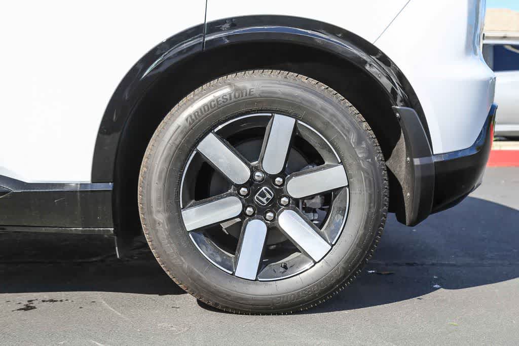 Thumbnail: 2026 Honda Prologue - 9