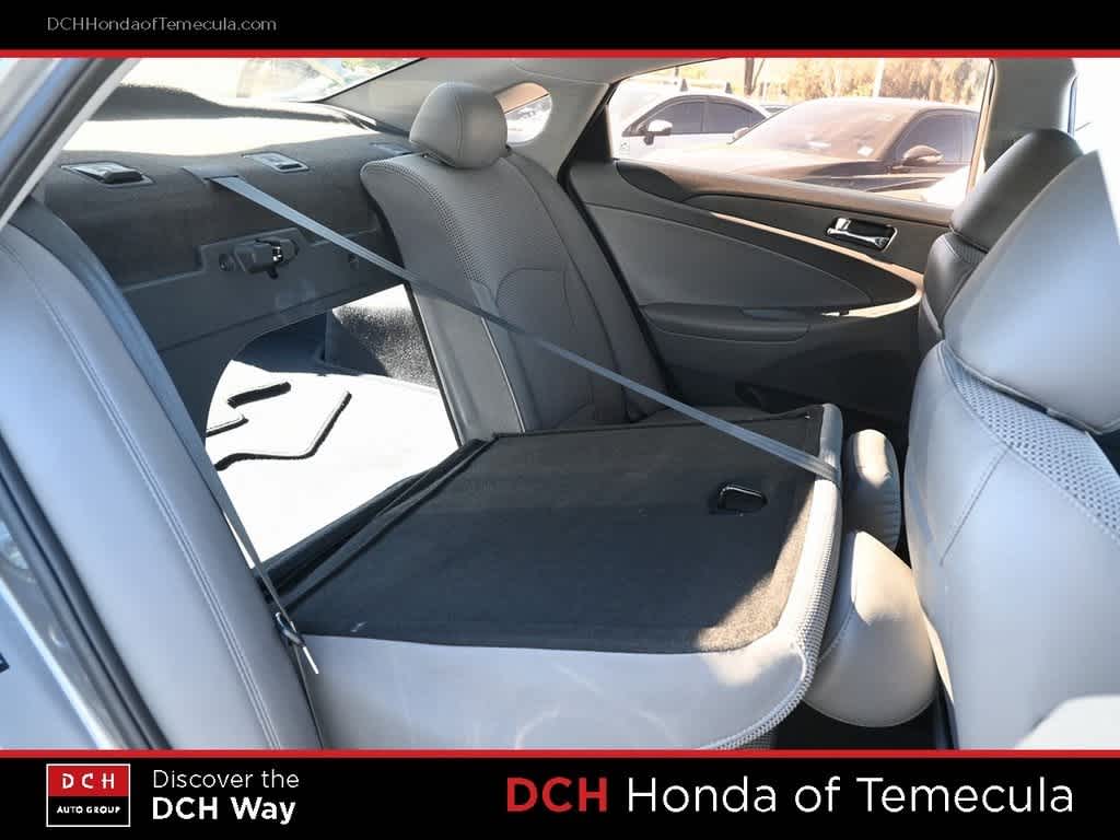 Thumbnail: 2013 Hyundai Sonata - 21