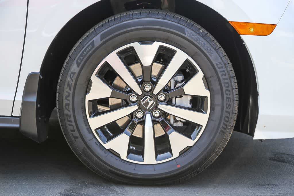 Thumbnail: 2026 Honda Odyssey - 8