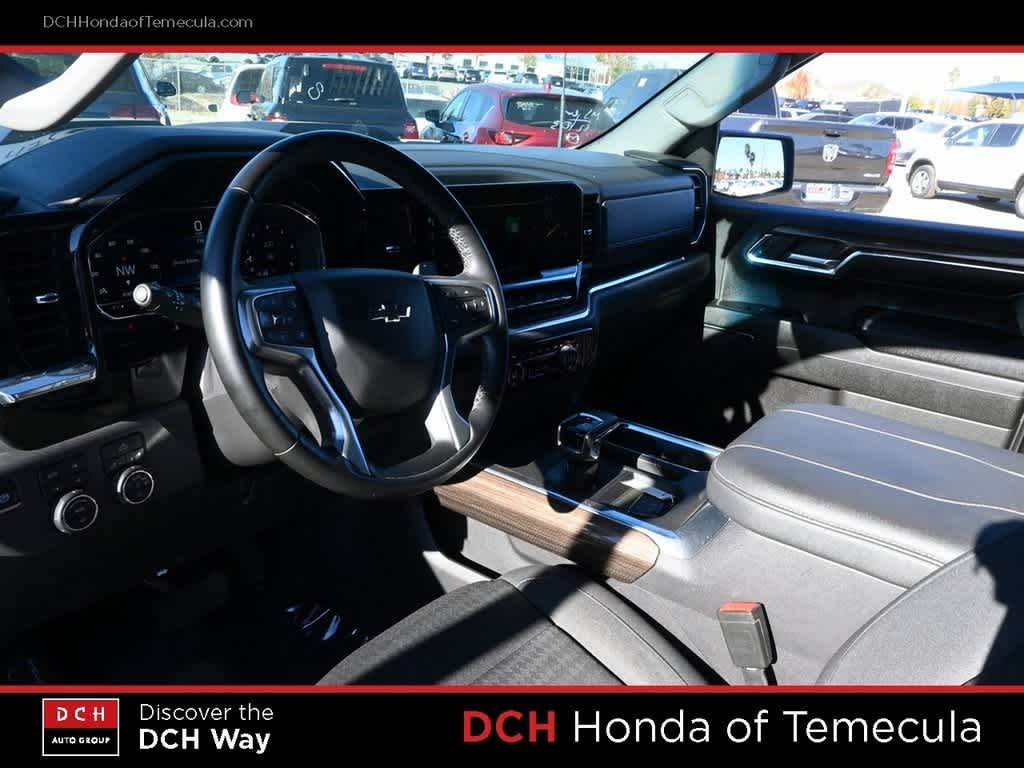 Thumbnail: 2023 Chevrolet Silverado 1500 - 8