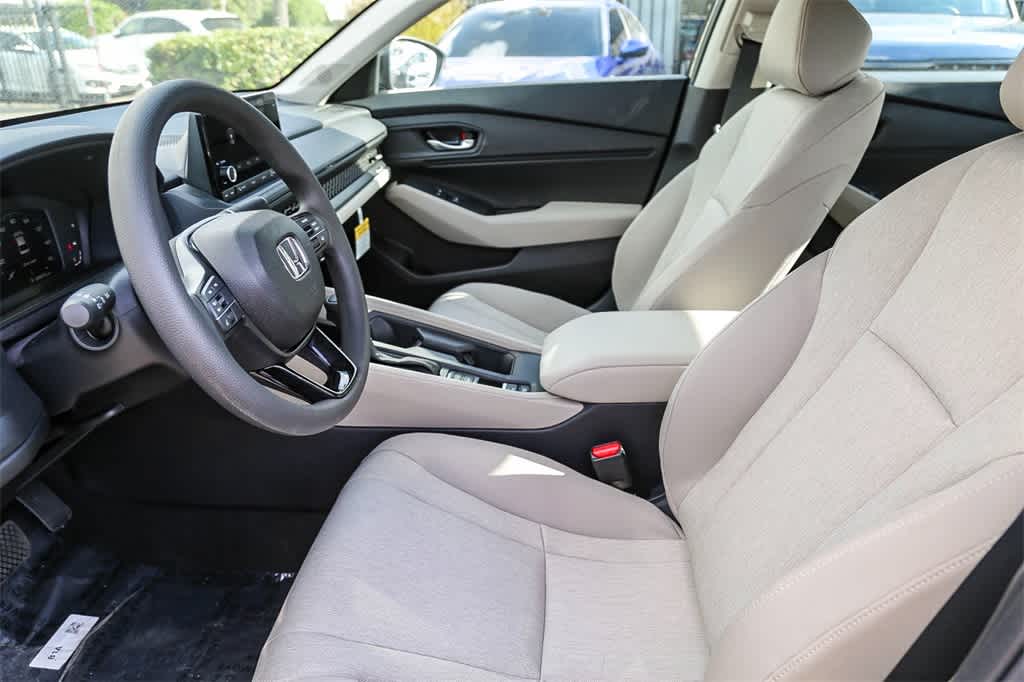 Thumbnail: 2025 Honda Accord - 19