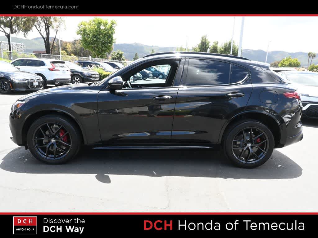 Thumbnail: 2020 Alfa Romeo Stelvio - 4