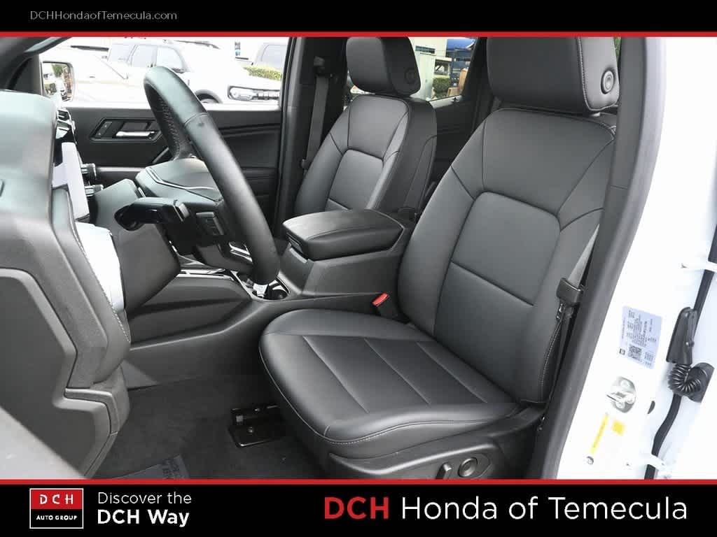 Thumbnail: 2024 Chevrolet Colorado - 18