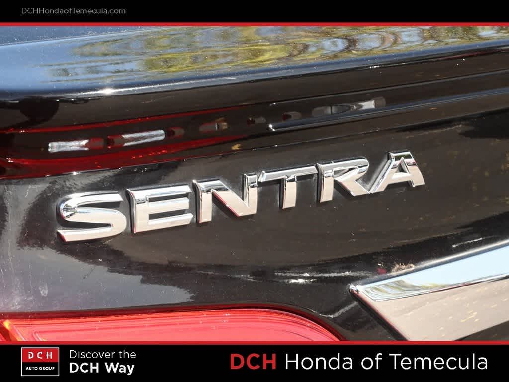 Thumbnail: 2018 Nissan Sentra - 9