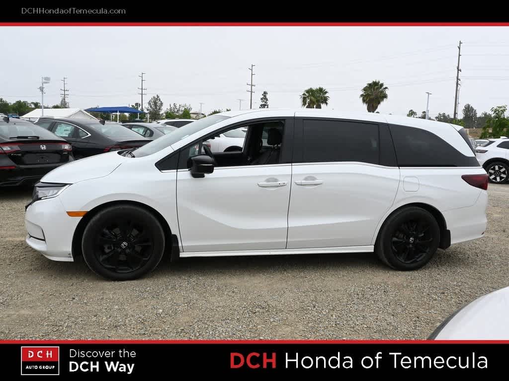 Thumbnail: 2023 Honda Odyssey - 4