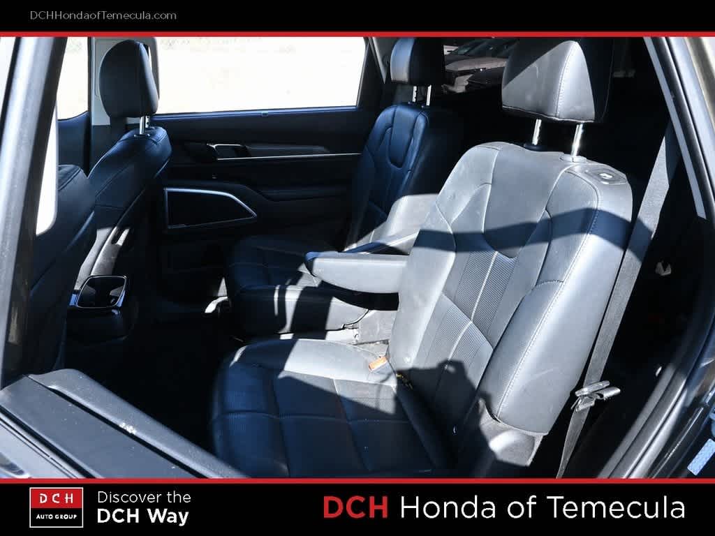 Thumbnail: 2021 Kia Telluride - 18