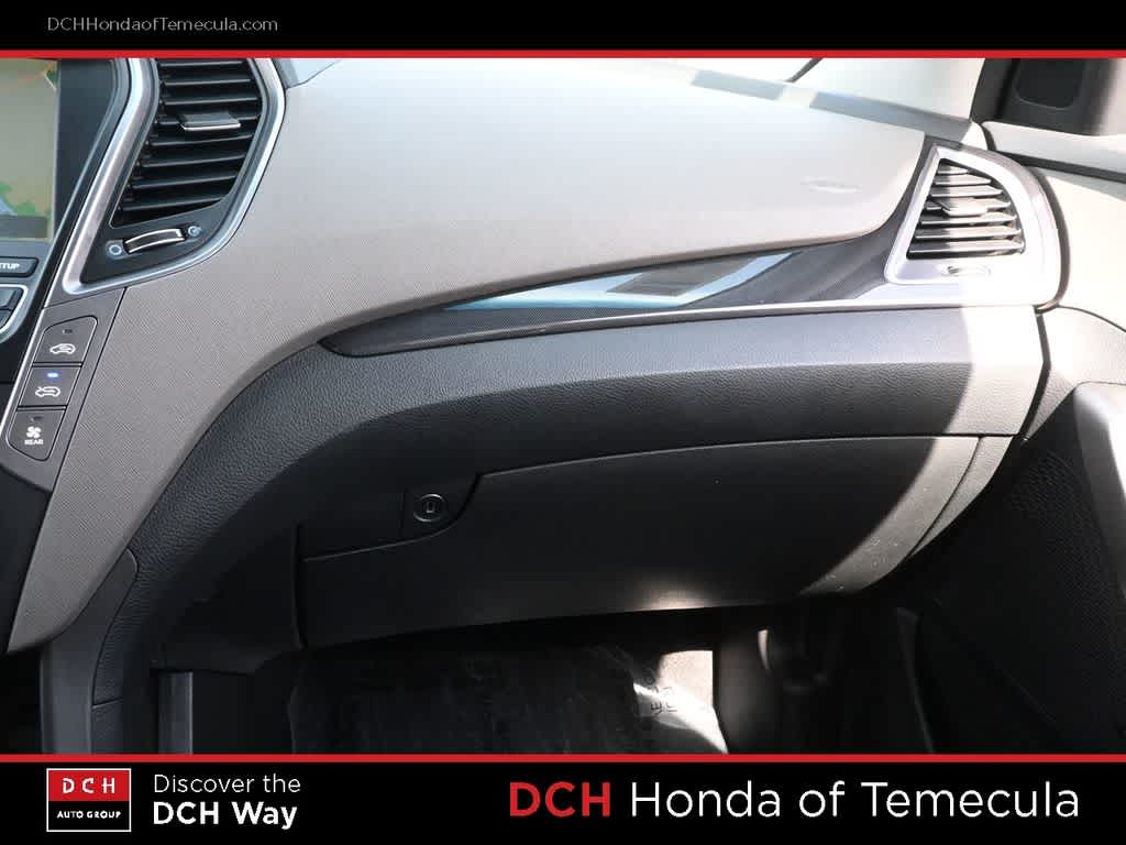 Thumbnail: 2015 Hyundai Santa Fe - 14