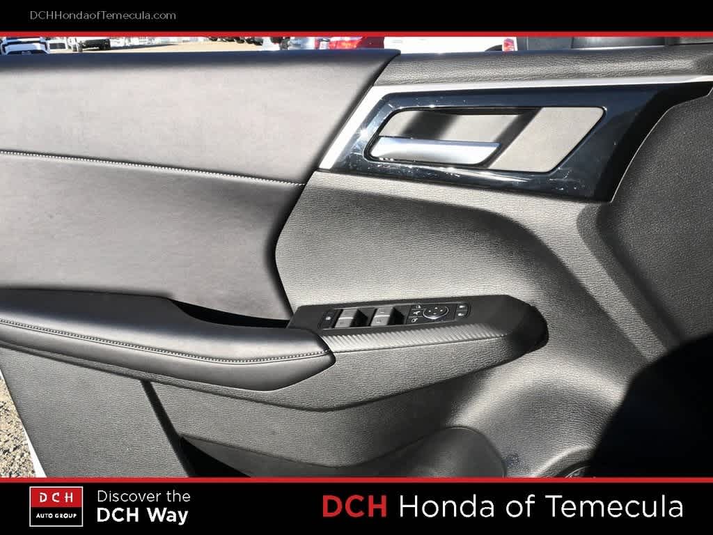 Thumbnail: 2025 Mitsubishi Outlander - 15