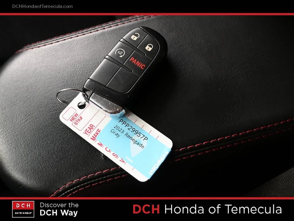 Thumbnail: 2023 Jeep Renegade - 15