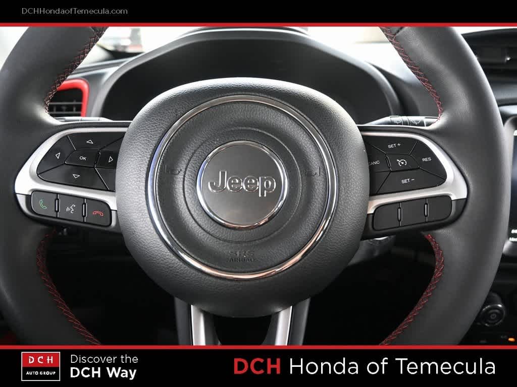 Thumbnail: 2023 Jeep Renegade - 9