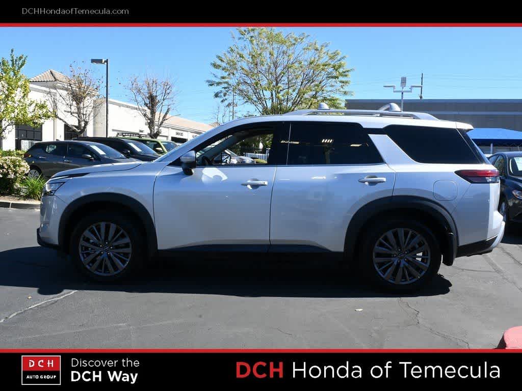 Thumbnail: 2024 Nissan Pathfinder - 4